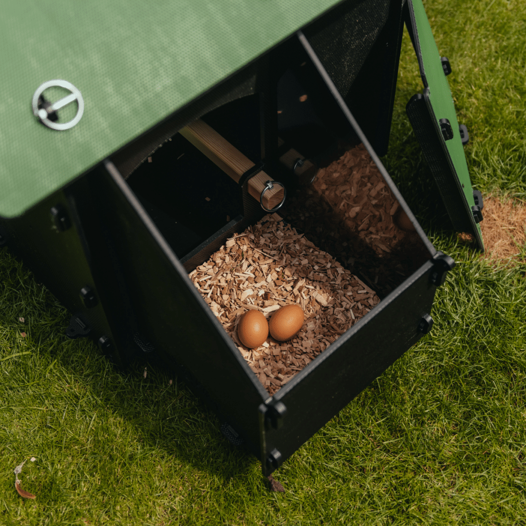 Roomy nestbox